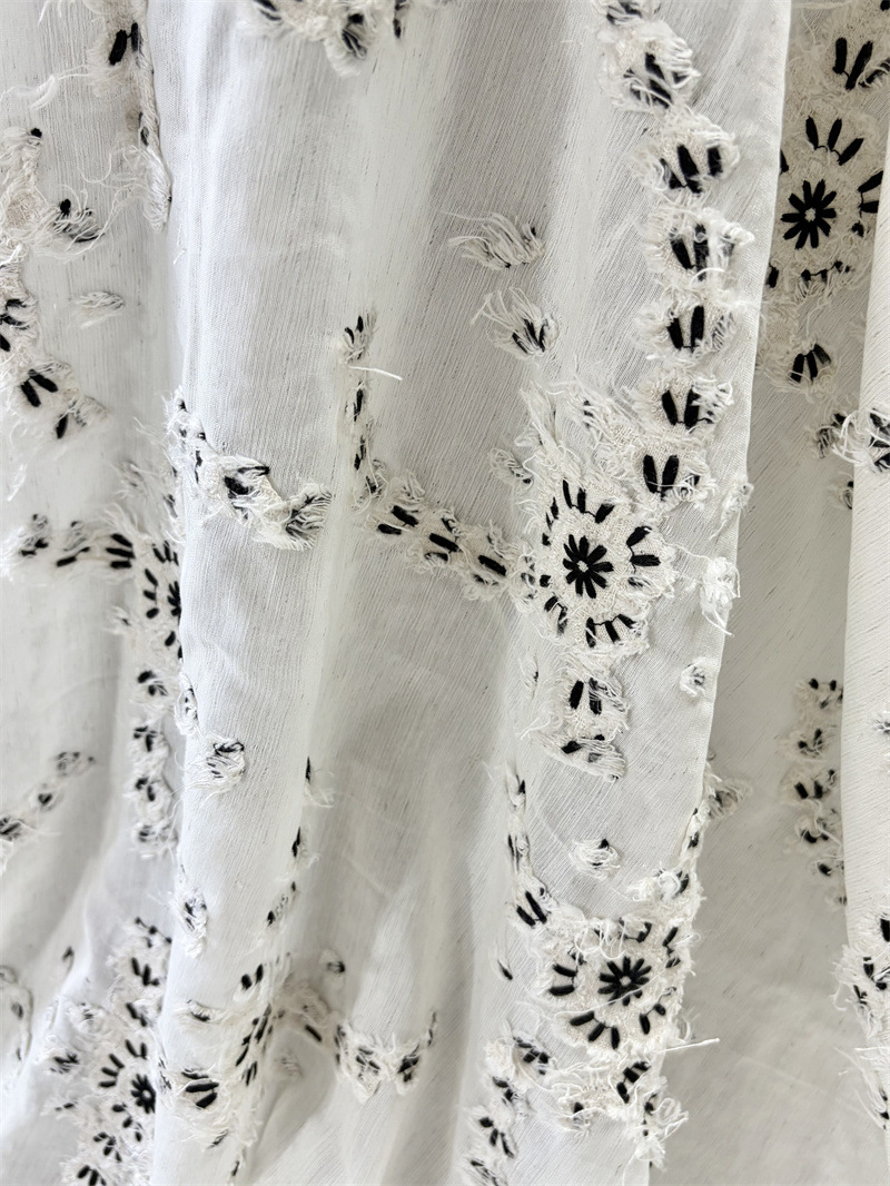 Tkanina bawełniano-lniana z ha – Embroidery Design 3D recenzja i cena