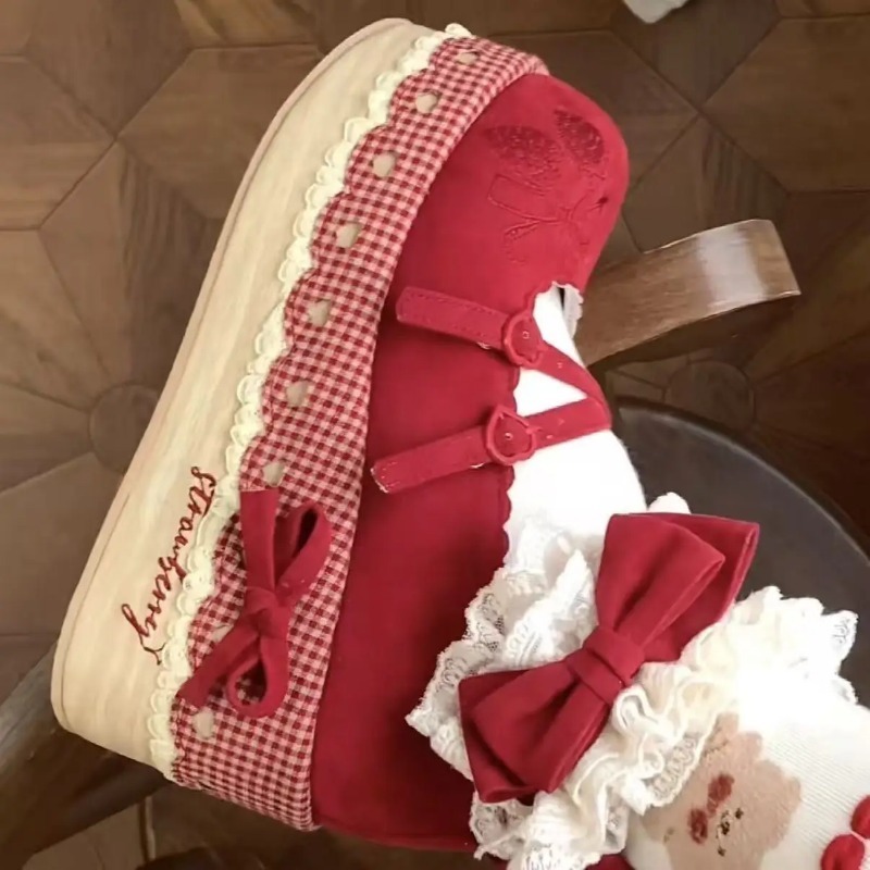 Lolita Szpilki Podwyższające z – Embroidery Motif recenzja i cena