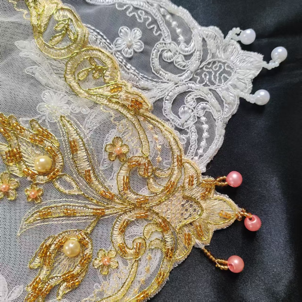 Złote Róże Haftowane Podkładki – Embroidery Roses recenzja i cena