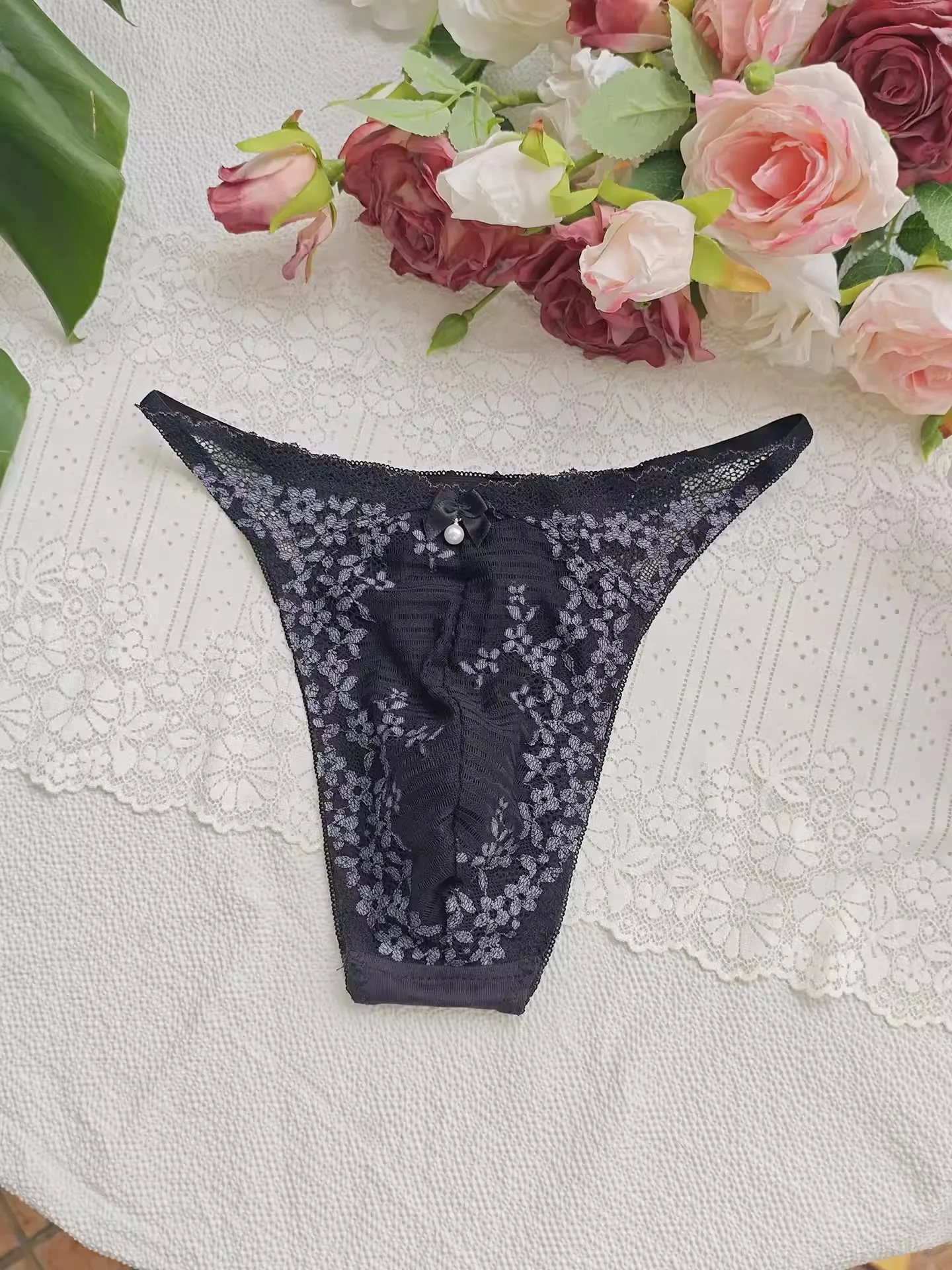 Czarne koronkowe męskie slipy  – Embroidery Gift recenzja i cena