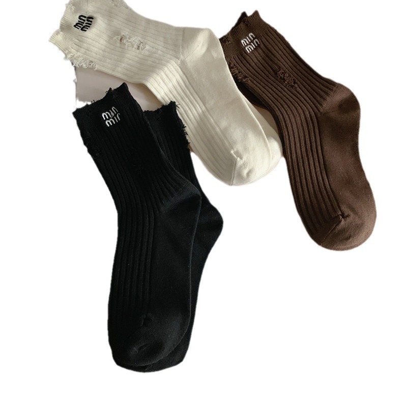 3 Pary Luksusowych Skarpet Dam – Embroidery On Socks recenzja i cena