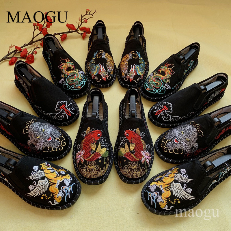 Unisexowe wsuwane buty w chińs – Embroidery Motif recenzja i cena